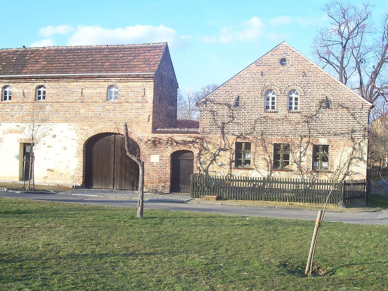   -. , Brandenburg, Senftenberg, Dorfplatz, 13