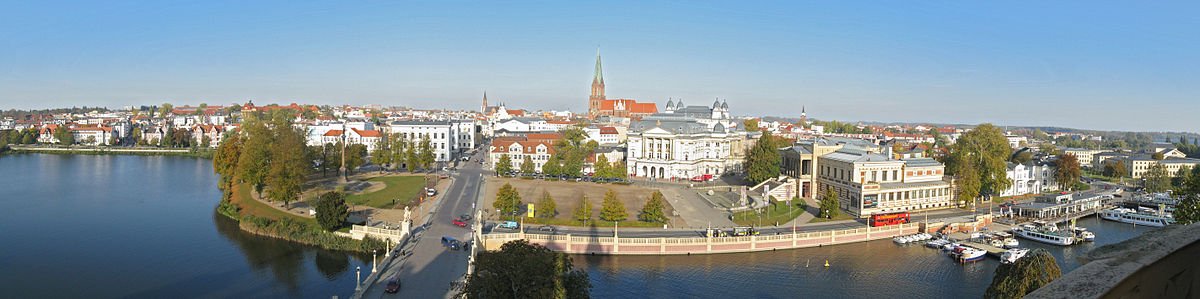    . , Mecklenburg-Vorpommern, Schwerin, Schlosstrase, 1