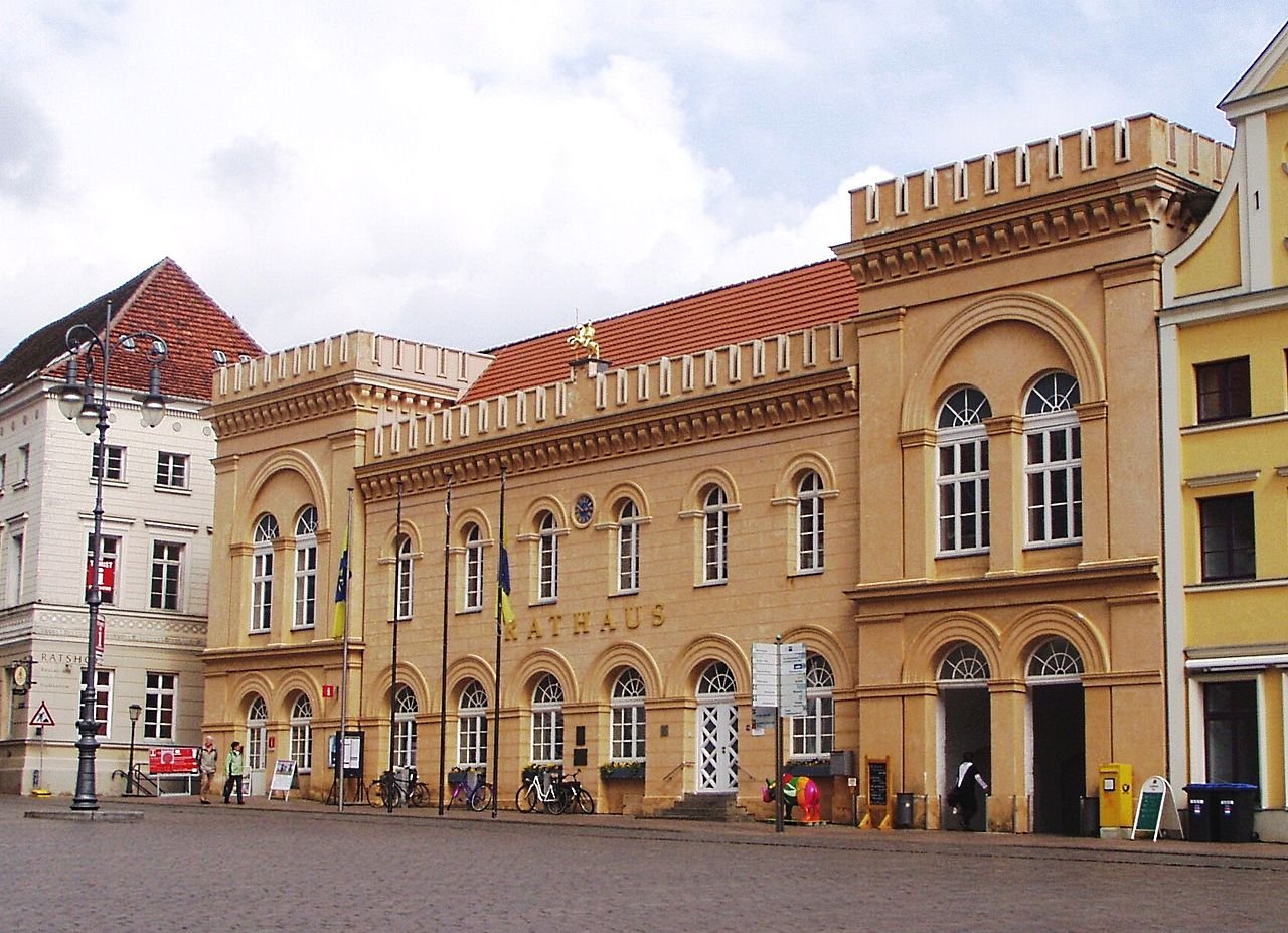  . , Mecklenburg-Vorpommern, Schwerin, Am Markt, 14