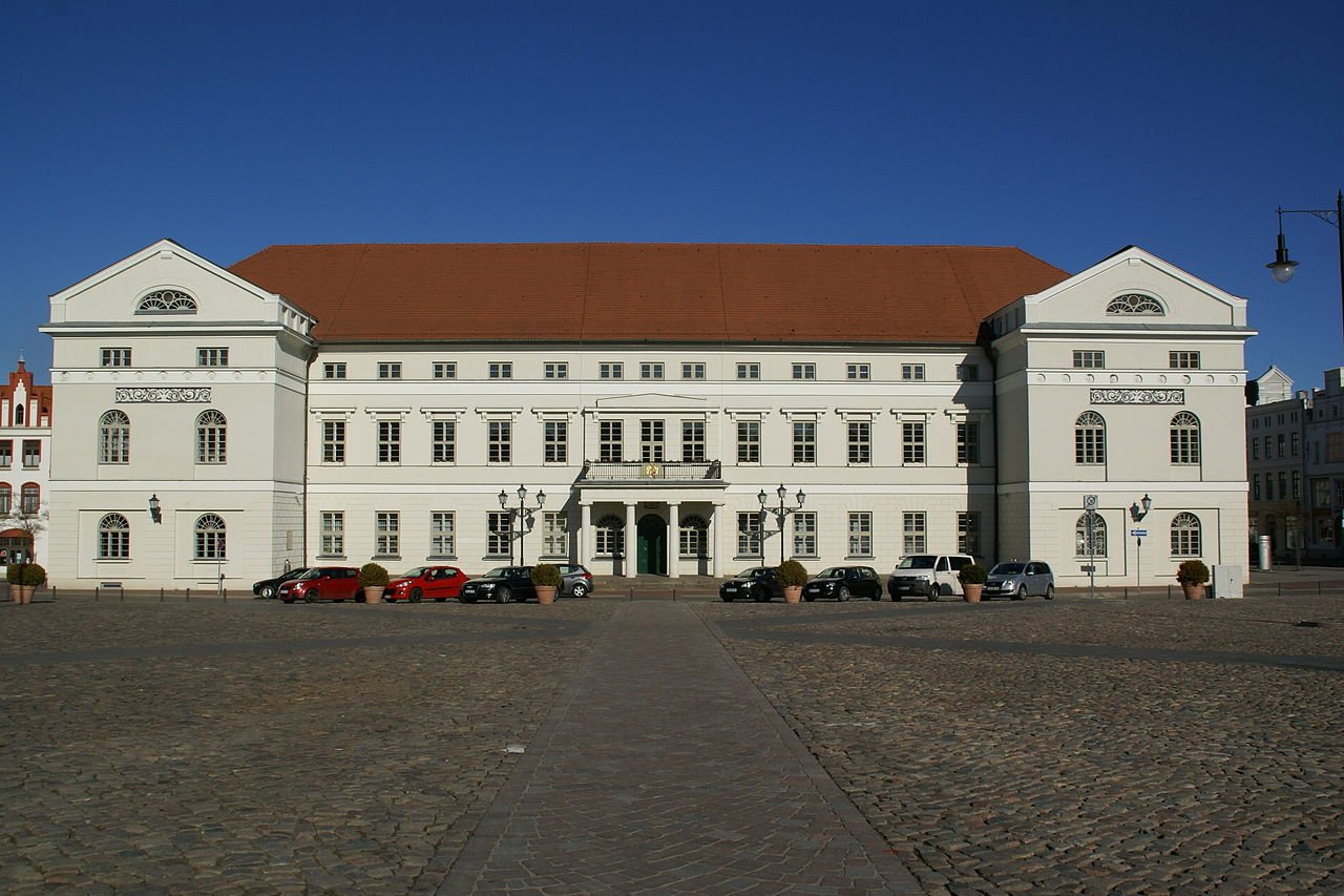  . , Mecklenburg-Vorpommern, Wismar, Hinter dem Rathaus, 8