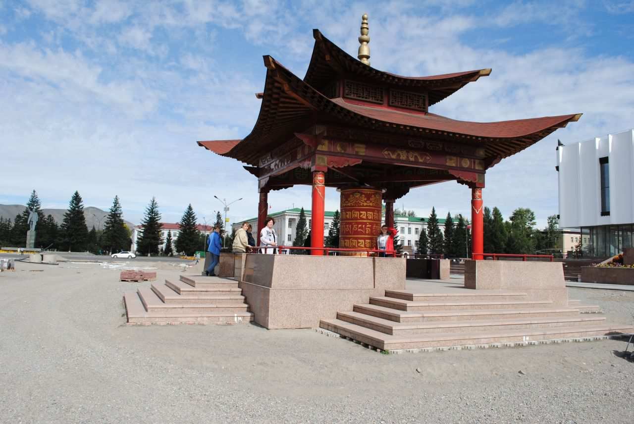 Храм Цеченлинг в Кызыле