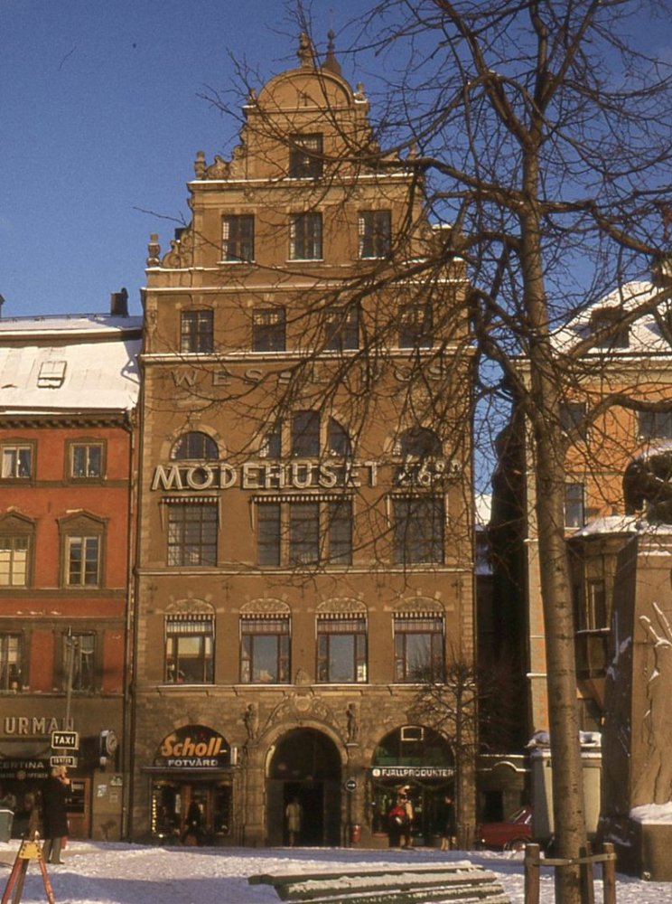   16. Sweden, Stockholms lan, Stockholm, Kornhamnstorg, 49