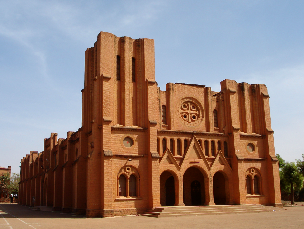    . -, Centre, Ouagadougou, Avenue Bassawarga