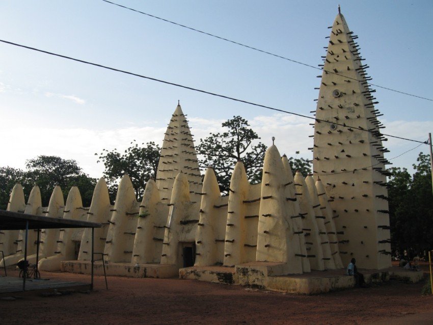   . Burkina Faso, Hauts-Bassins, Bobo-Dioulasso, rue Sadiki Sanou