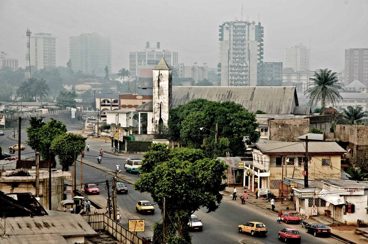 Фото Дуала. Камерун, Littoral, Douala, Unnamed Road