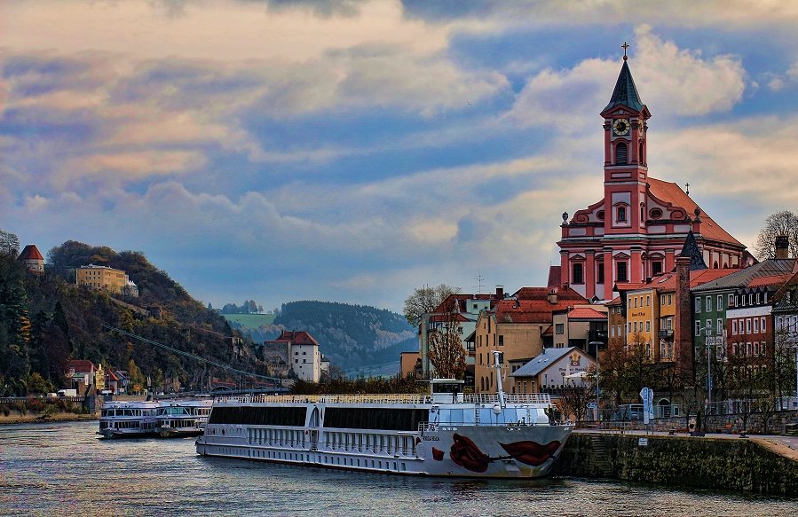  st. Paul (Passau). 