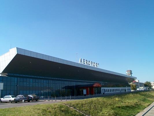   3. , , , Strada Aeroportului