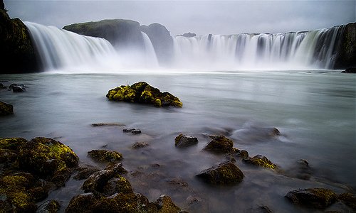  . , -, Godafoss Sightseeing