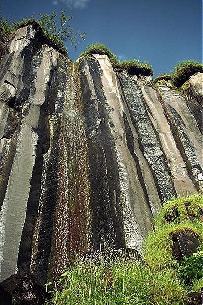  . , Svartifoss Trail, 