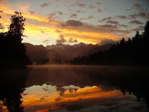  Lake Matheson.  ,  ,  , --