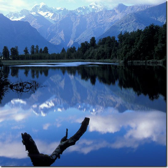  Lake Matheson.  ,  ,  , --