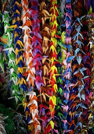  Tower of Thousand Cranes. , 