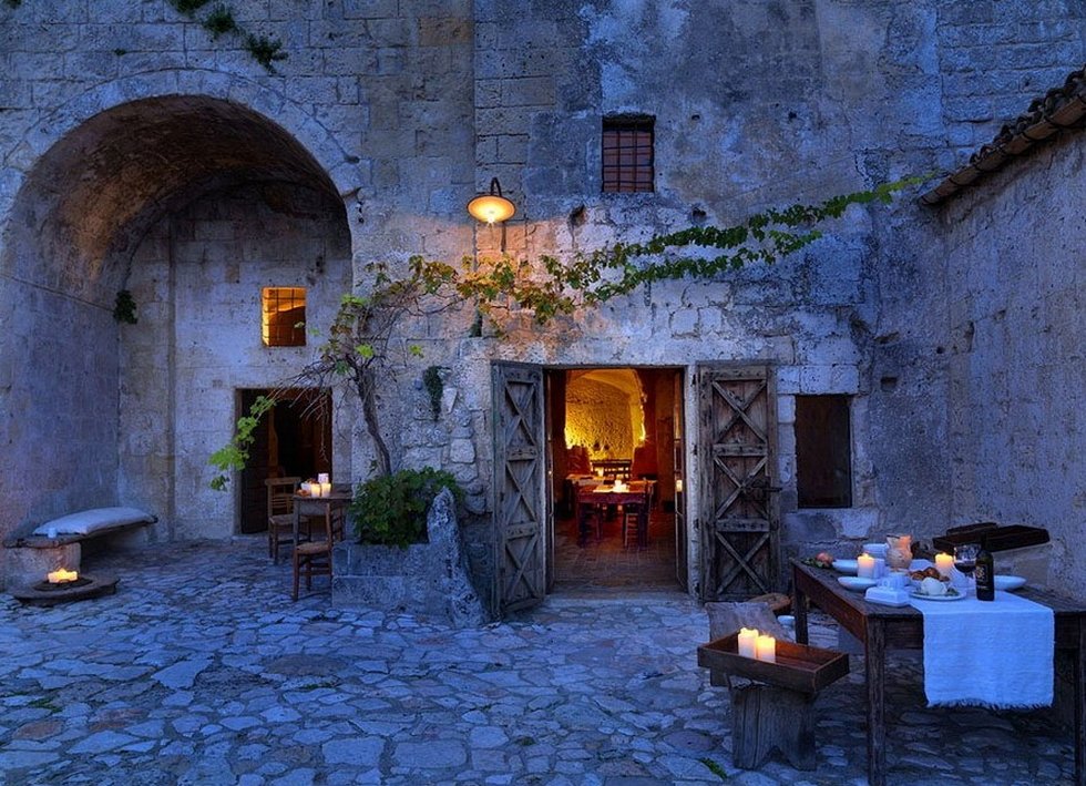  Le Grotte della Civita. , , Matera