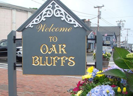  Oak Bluffs.   , ,  , -, 9