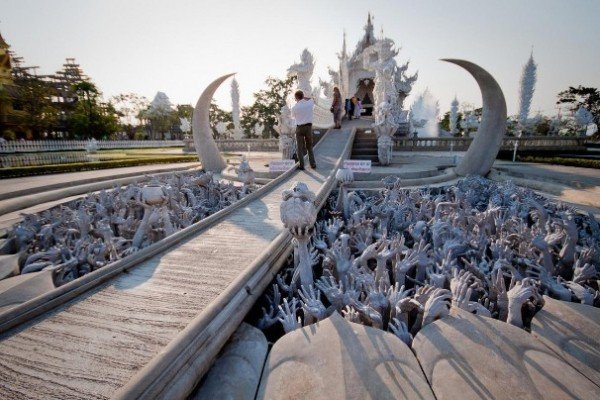  Wat Rong Khun. , , Pa O Don Chai