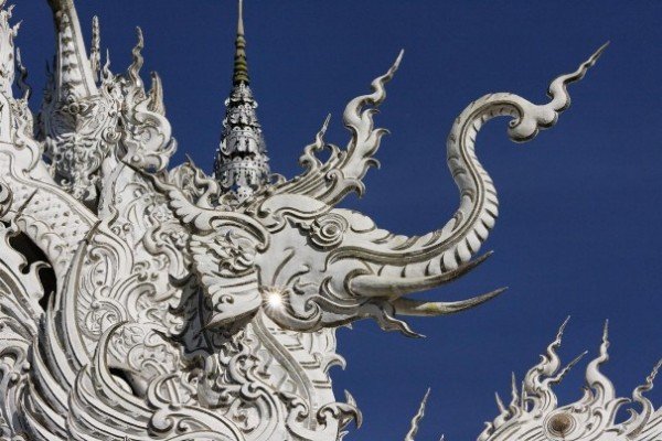  Wat Rong Khun. , , Pa O Don Chai