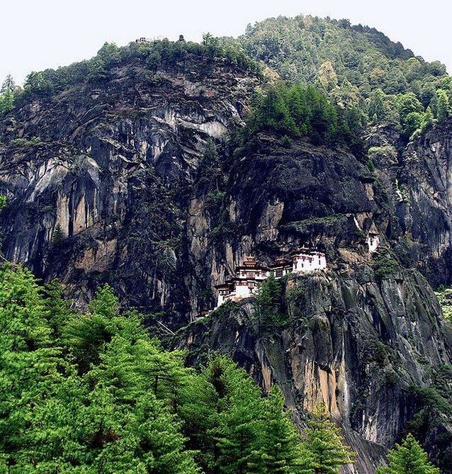   -. , , Taktsang trail