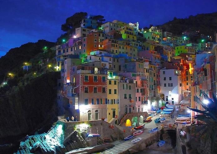  . , , Riomaggiore