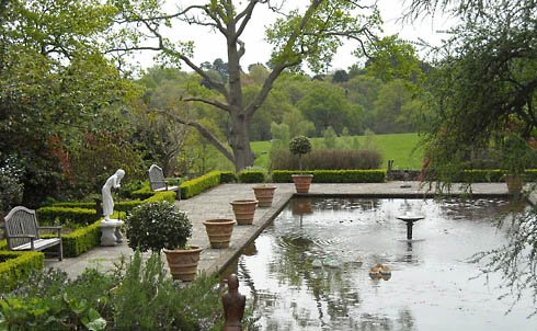    . , Borde Hill Garden, Jack Vass Cottages, 1