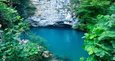   . , , Bzipi-Ritsa Lake-Avadkhara