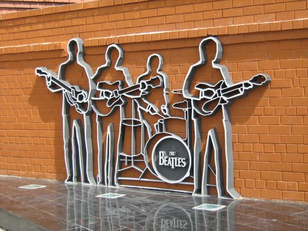    The Beatles. ,  ,  ,   , 8