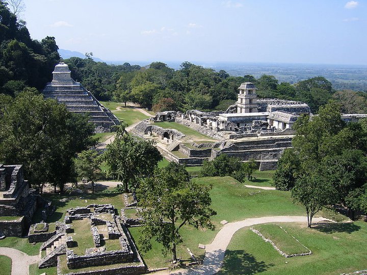  . , Chiapas, Carretera Zona Arqueologica " Palenque "