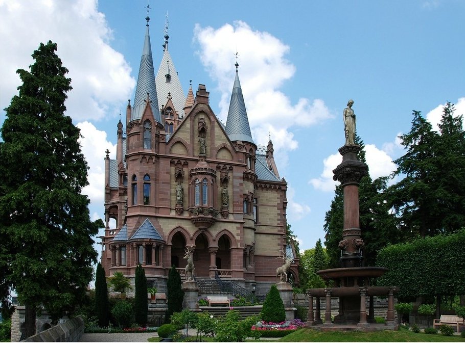    (Schloss Drachenburg). , Nordrhein-Westfalen, Konigswinter, Drachenburg