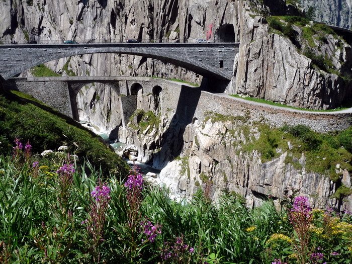    (Teufelsbrücke). , Uri, Andermatt, Schollenenschlucht