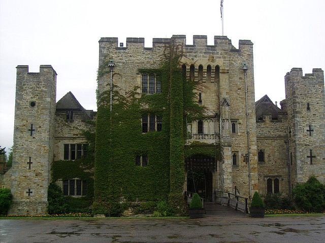   . , Hever, Stable Flats, 3