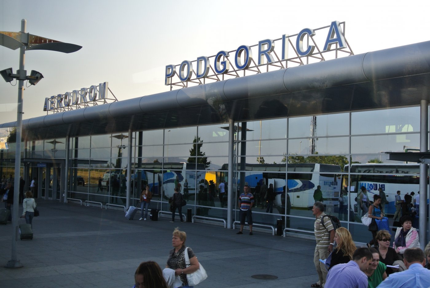 Аэропорт столицы Черногории в новом тысячелетии обрел новый терминал