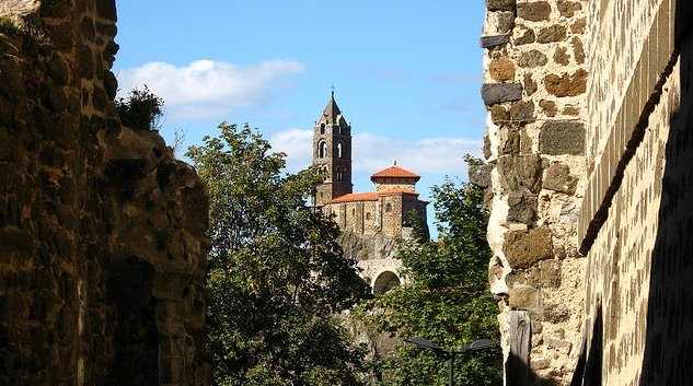   - . , Auvergne, Aiguilhe, Avenue de Bonneville, 10