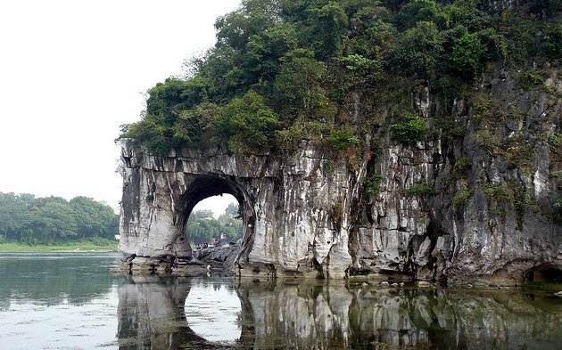  Elephant Trunk Hill. , Guangxi Zhuangzuzizhiqu, Guilin Shi, Wen Ming Lu Yi Xiang